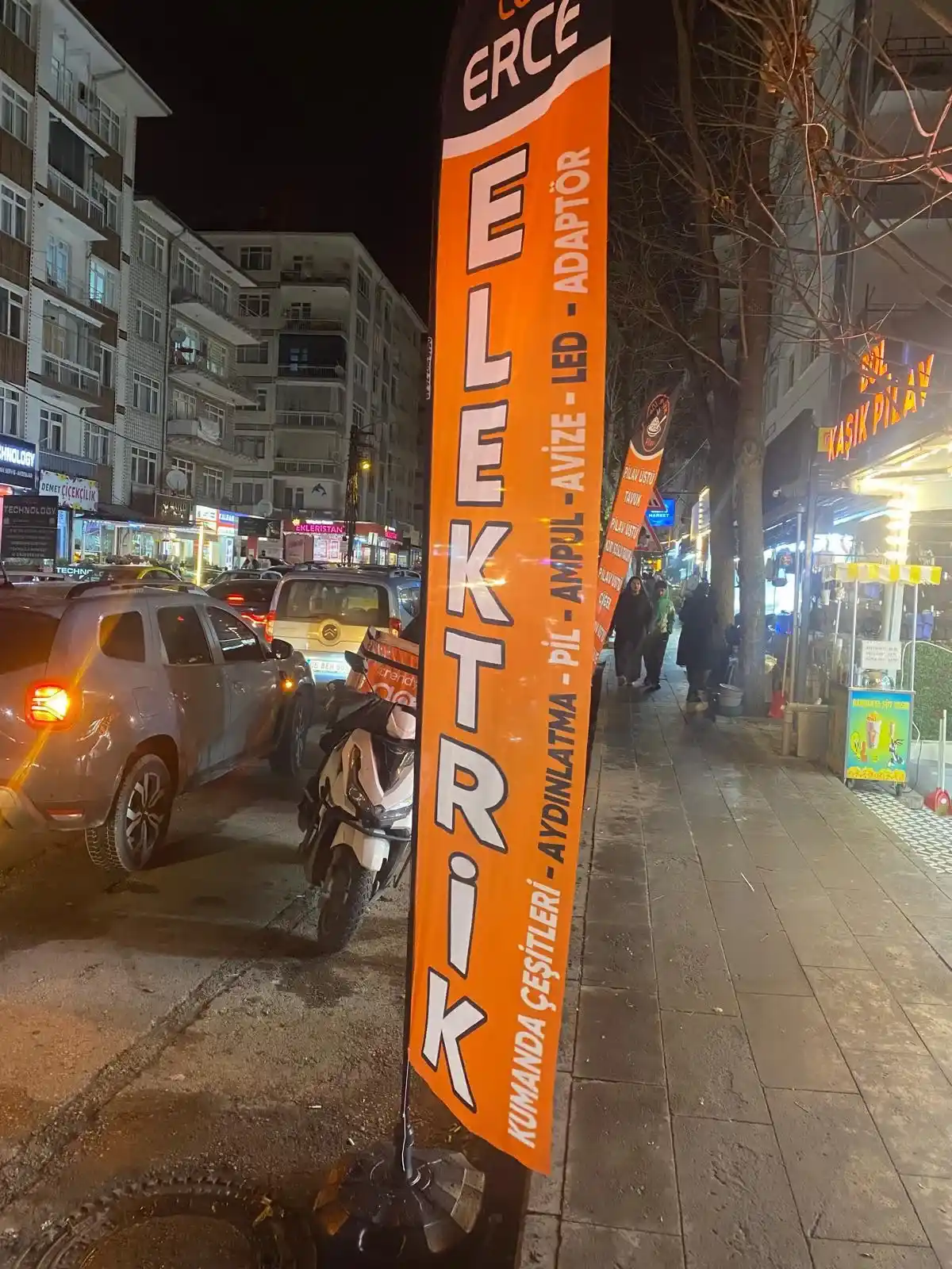 Elektrikçi Yelken Bayrağı-12